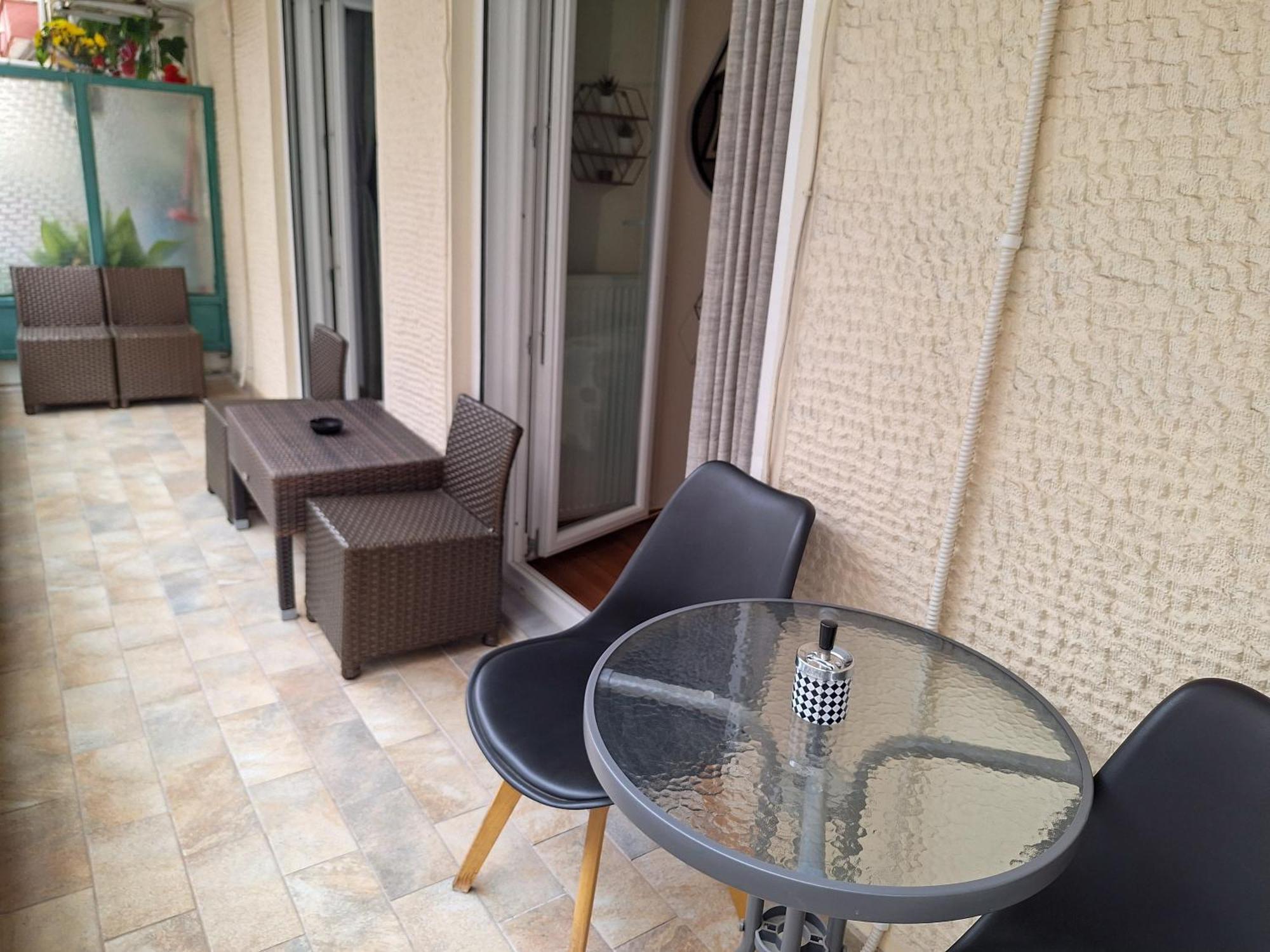 Cozy Apartment In The City Center Thessaloniki Exterior photo