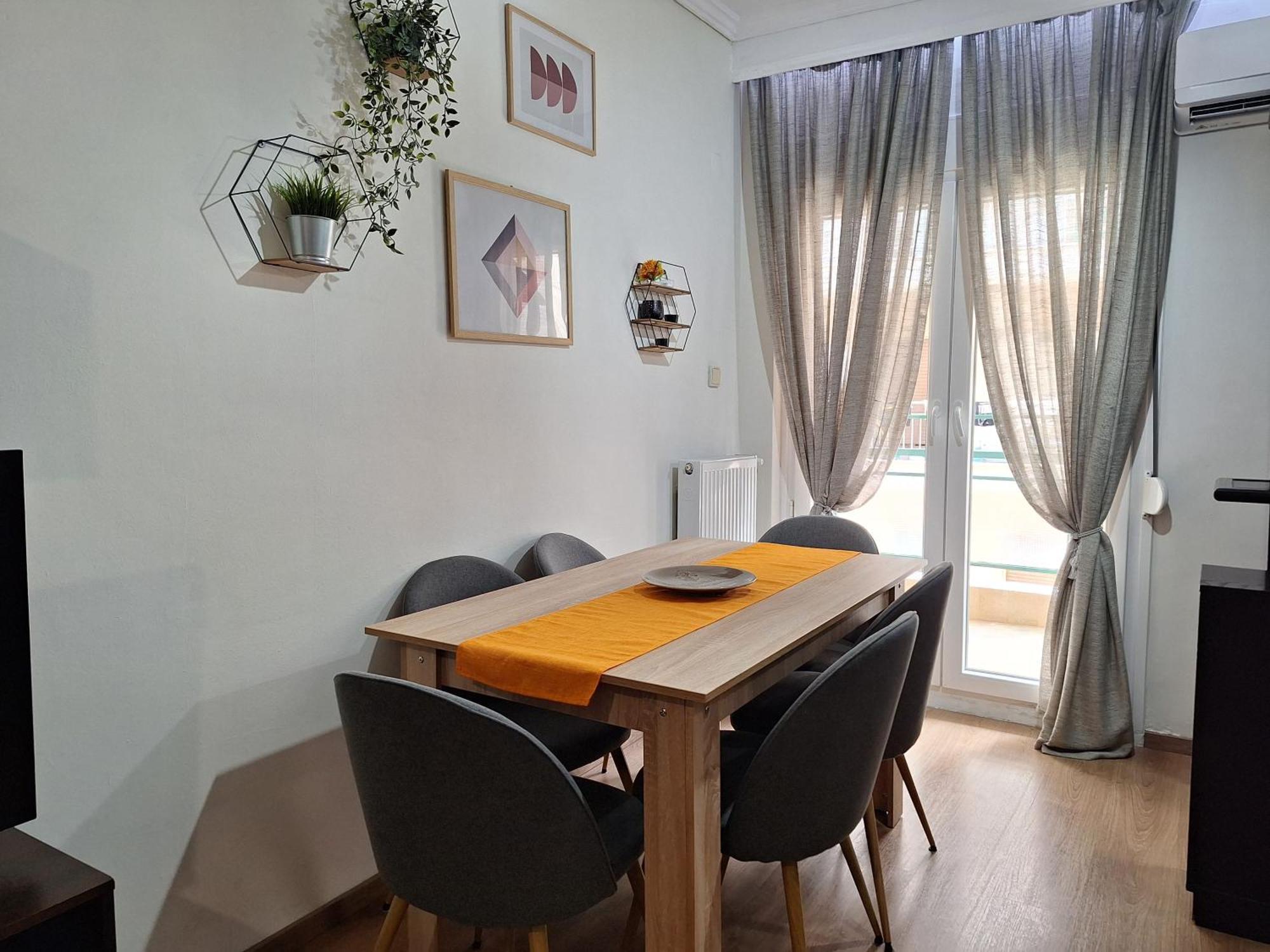 Cozy Apartment In The City Center Thessaloniki Exterior photo